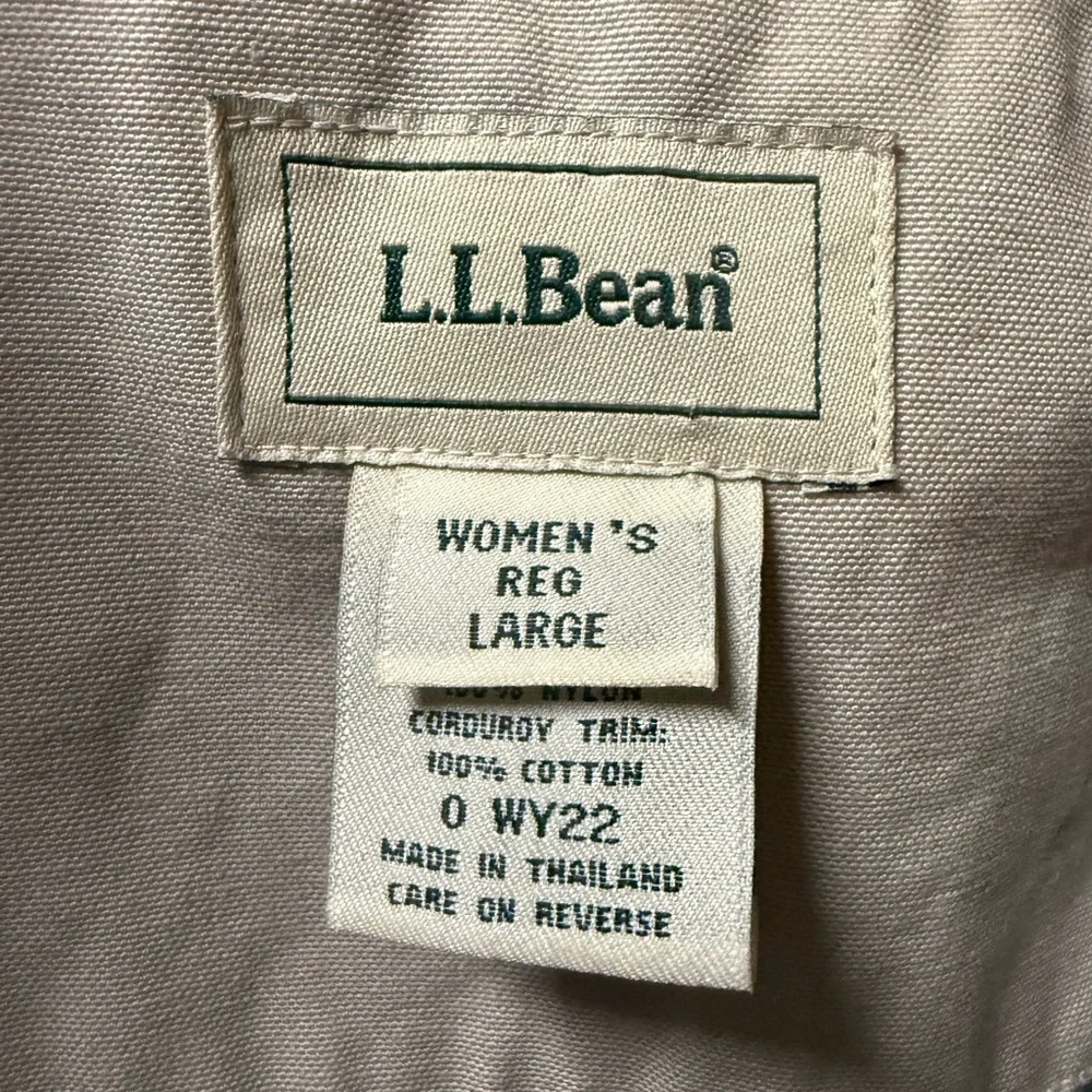 L.L. Bean Women's Cream Barn Coat Large - Picture 4 of 10
